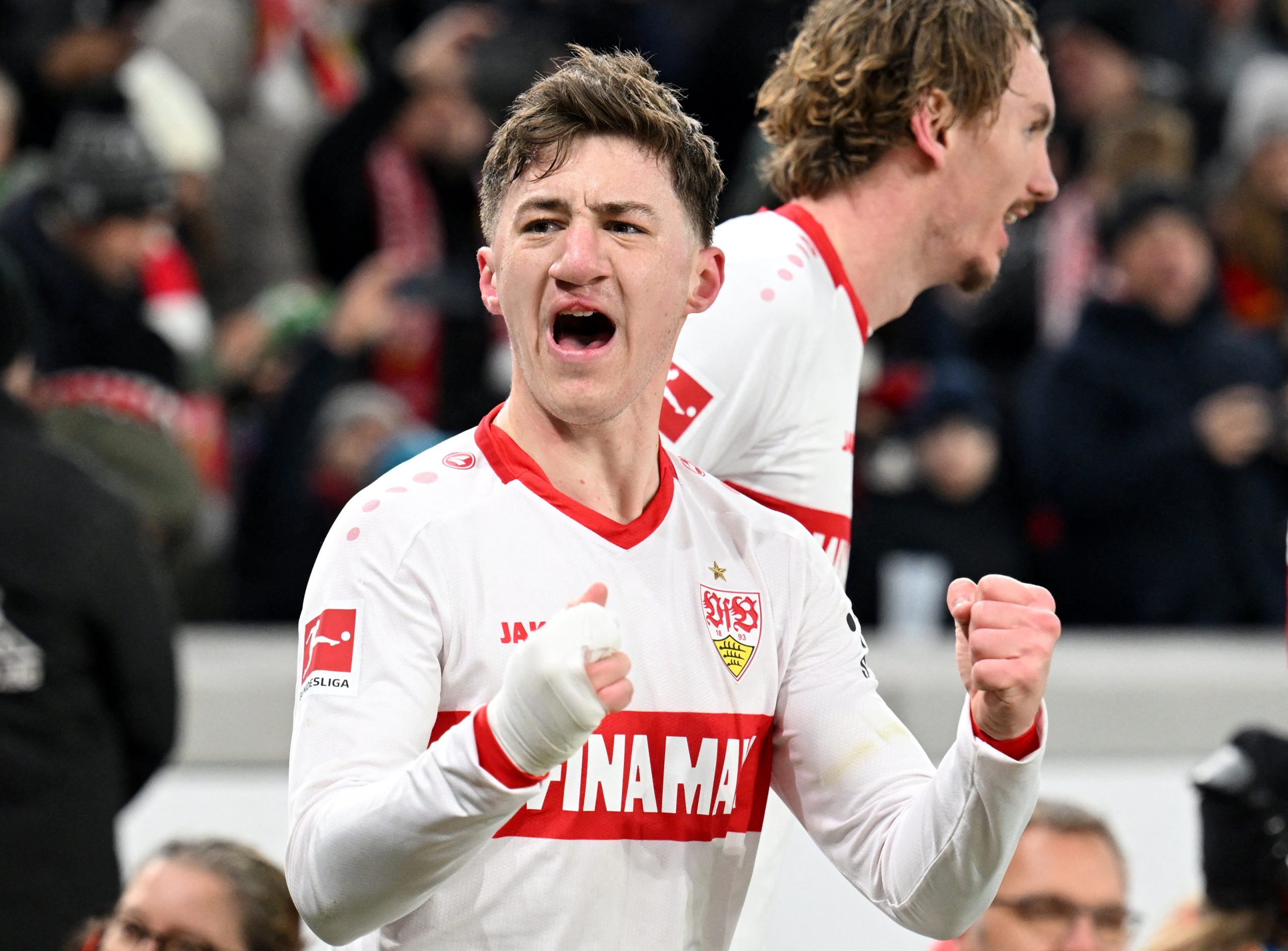 MU cân nhắc chiêu mộ Angelo Stiller từ Stuttgart